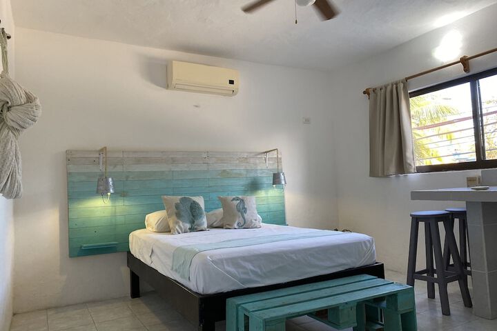 Room 13 of 120