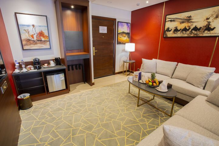 Room 40 of 91
