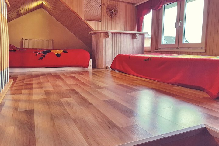 Room 10 of 97