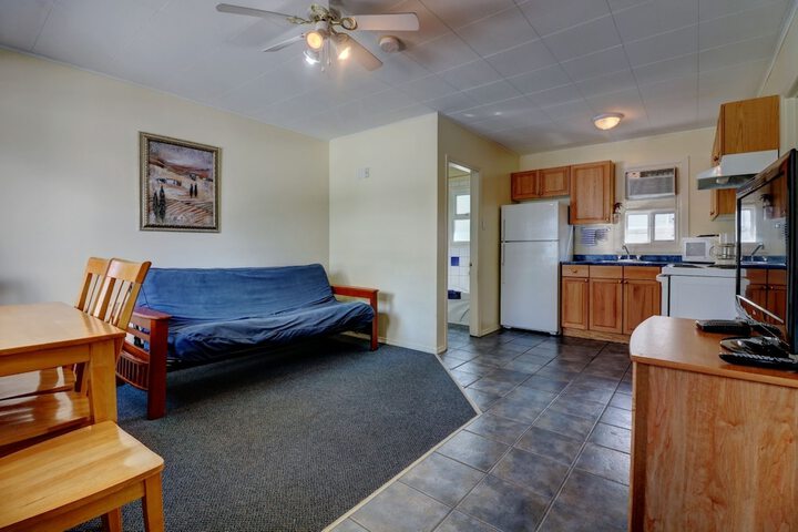 Room 4 of 46
