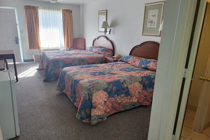 Comfort Double Room 2 Queen Beds (8 of 13)