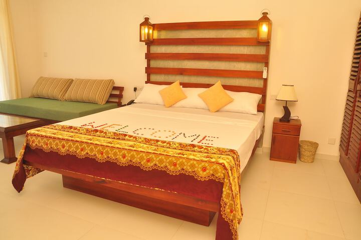 Room 8 of 71