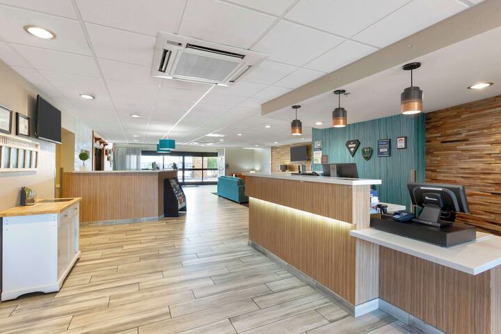 Hotel Interior 5 of 42