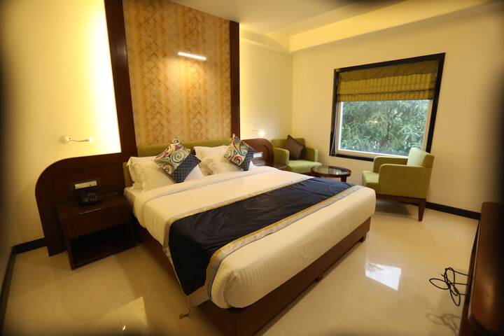 Room 6 of 29