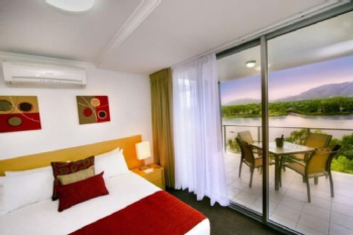 Room 93 of 204