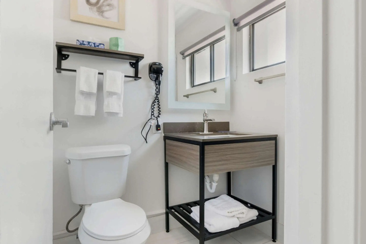 Bathroom Interior Photo