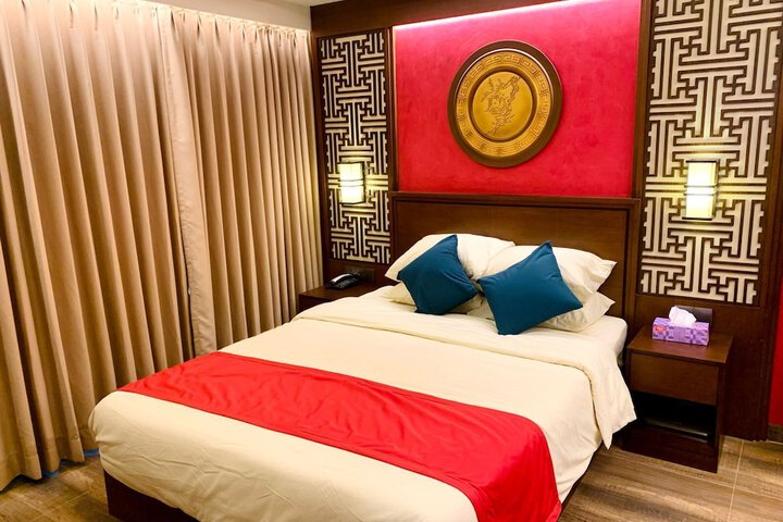 Room 16 of 47