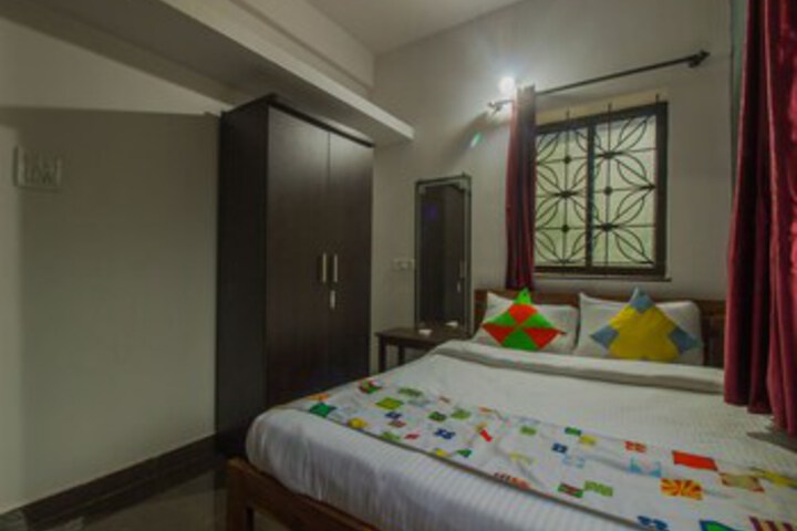 OYO 16501 Home Cheerful 2BHK Morjim Beach