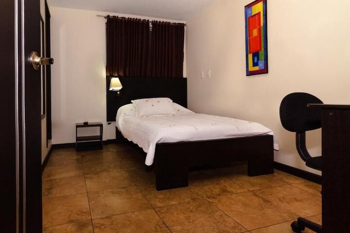 Room 5 of 29