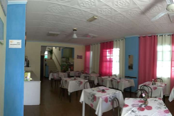 Dining 5 of 24