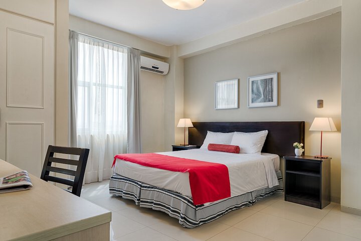 Room 10 of 35