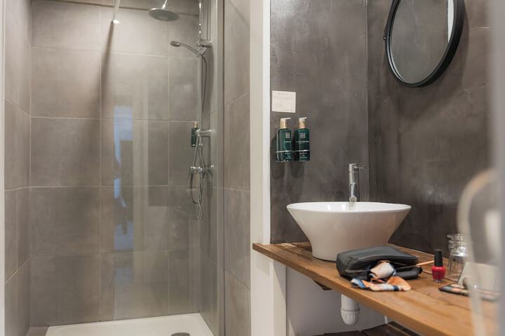 Bath Amenities