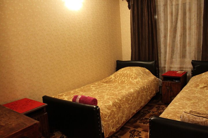 Room 4 of 51