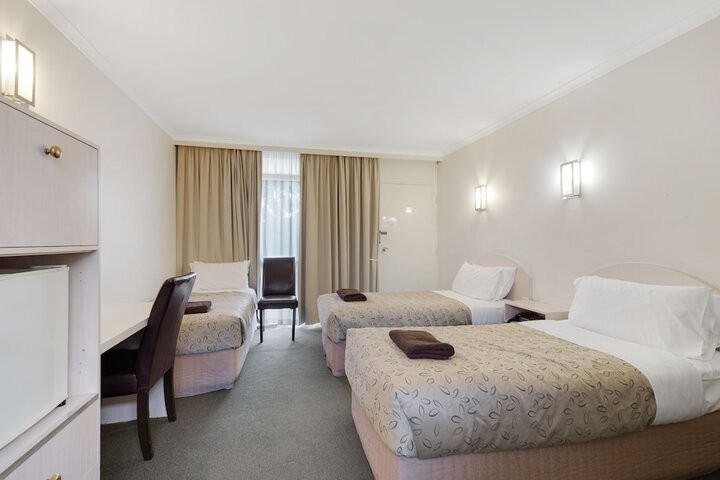 Room 21 of 52