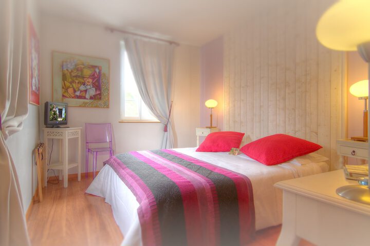Room 2 of 15