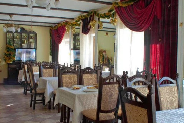 Dining 21 of 21