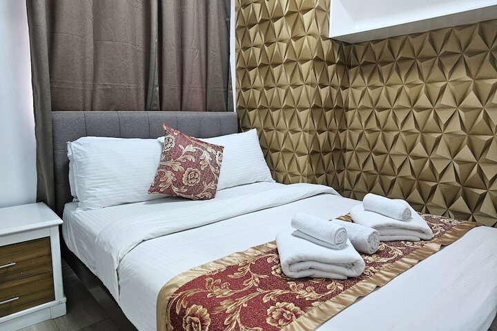 Room 21 of 73