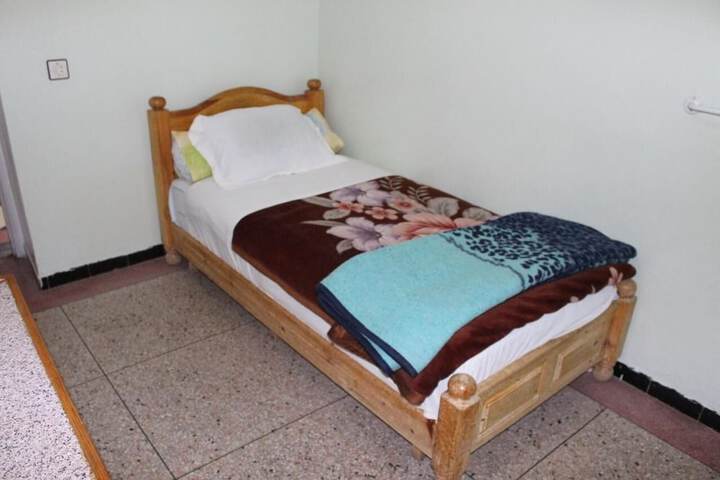 Room 13 of 23
