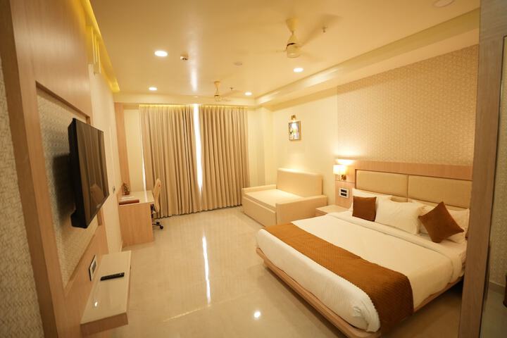 Hotel Interior 3 of 16