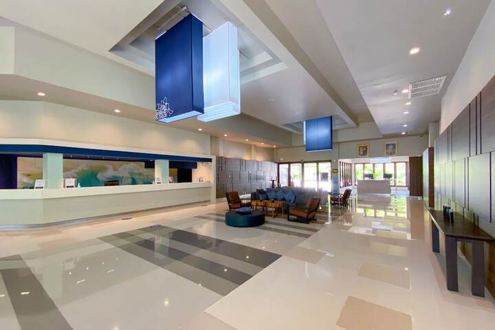 Lobby Photos