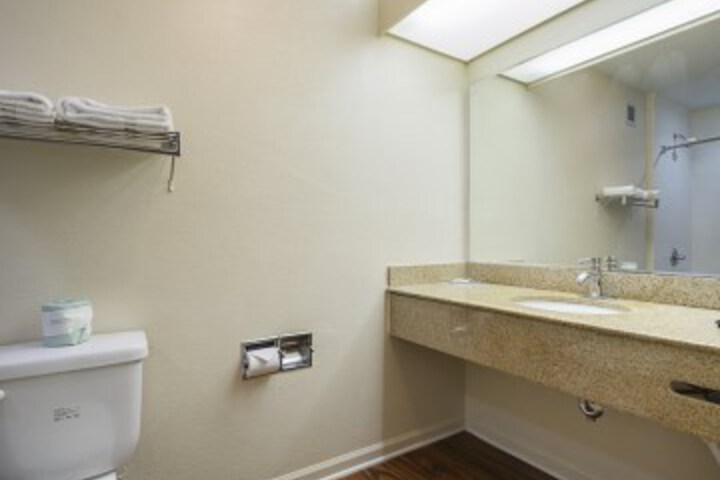 Suite 29 of 47
