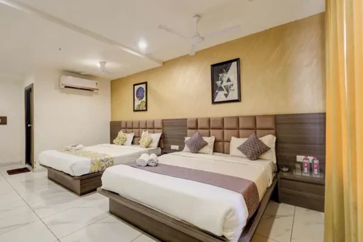 Room 26 of 34