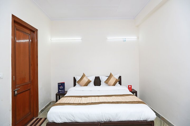 Room 8 of 21