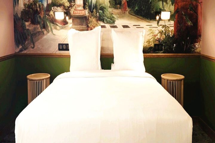Room 36 of 68