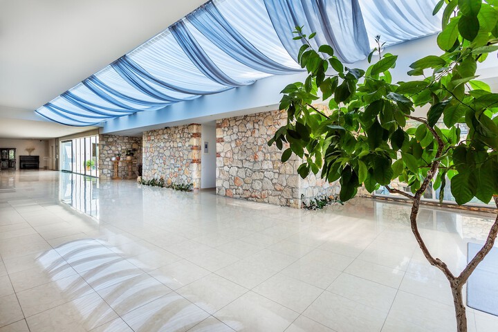 Lobby Photos