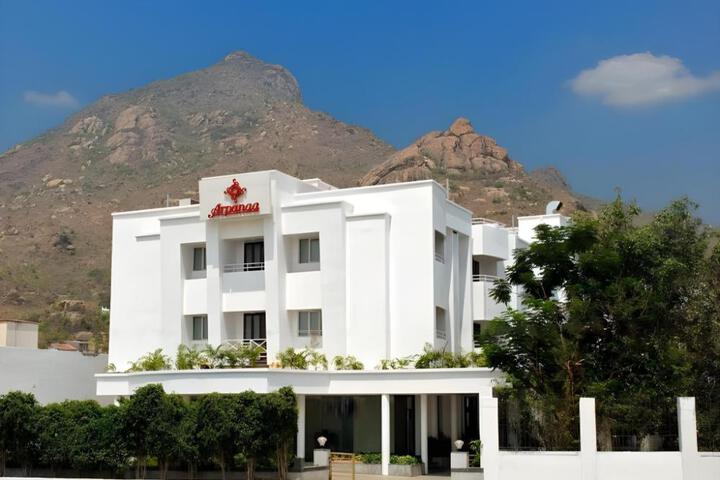 Arpanaa Hotel near Arunachaleswarar Temple