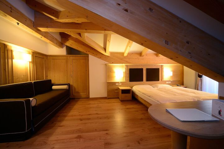 Room 20 of 92