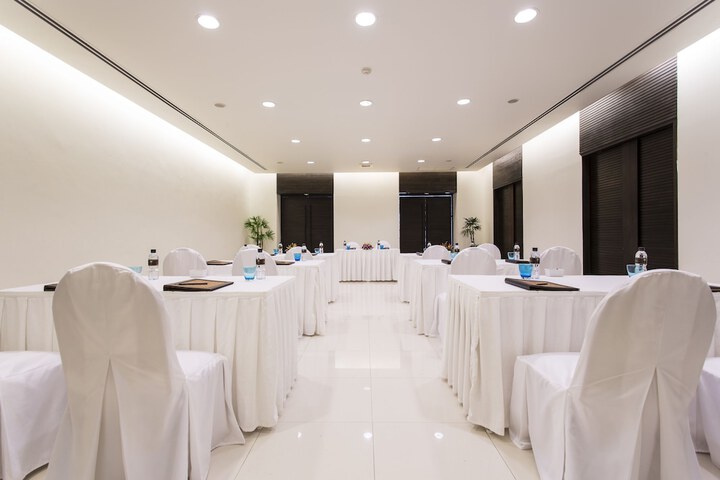 Ballroom/Hall 205 of 229