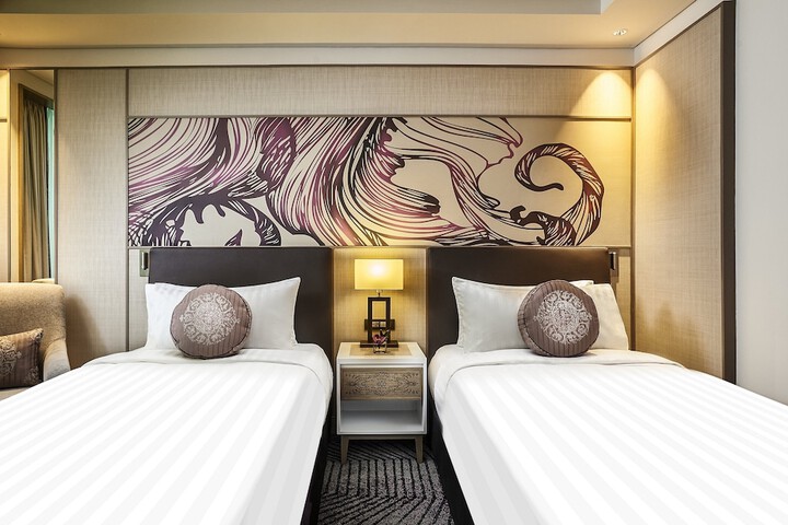 Room 20 of 94