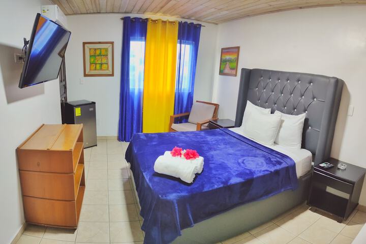 Room 3 of 25
