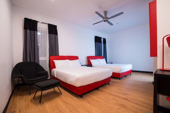 Room 10 of 53