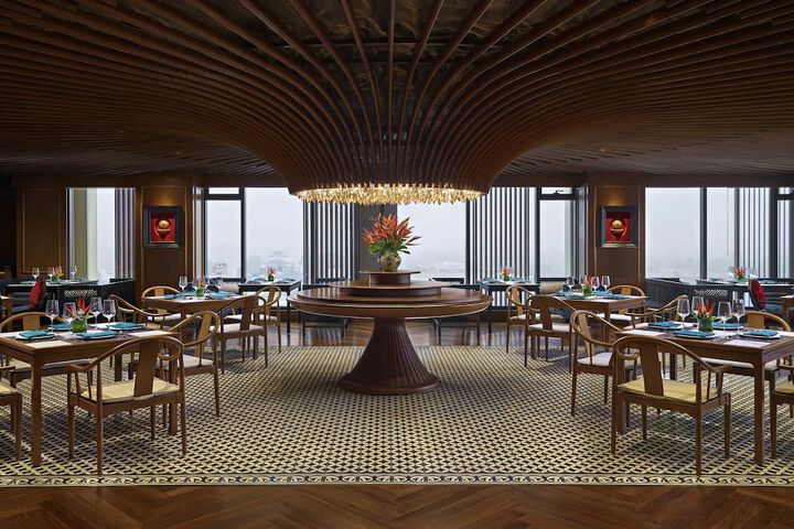 Dining 86 of 144