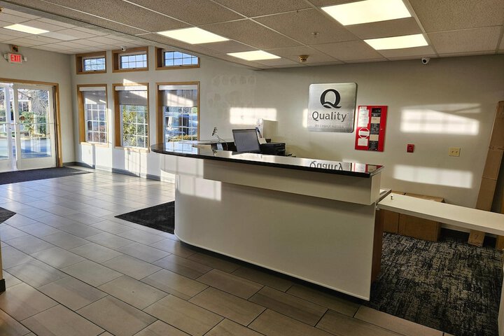 Entrance & Lobby
