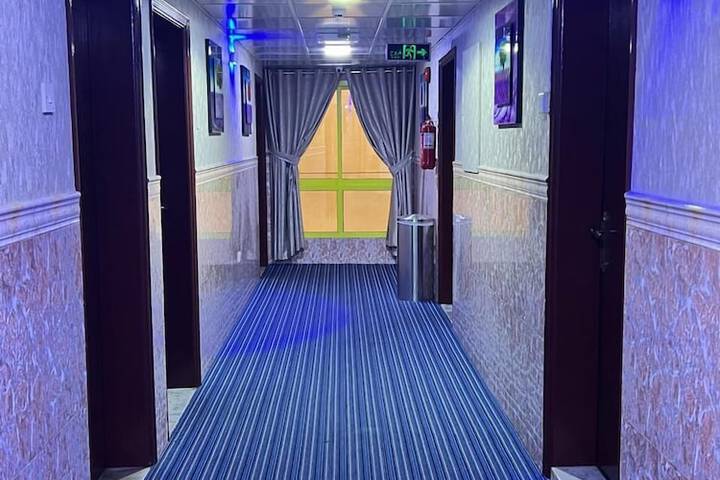 Ballroom/Hall 16 of 16