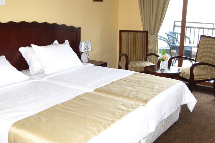 Room 7 of 63