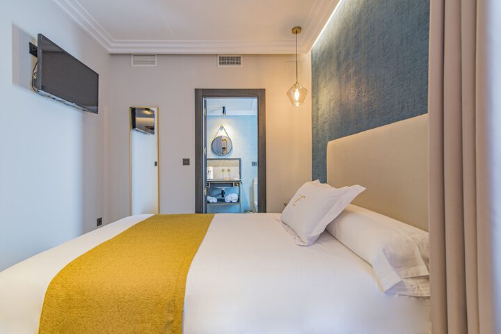 Room 18 of 57