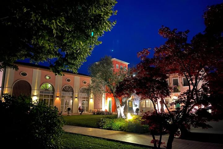 Hotel 43 of 46