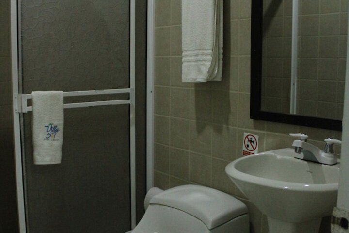 Room 75 of 160