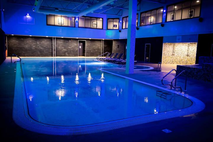 Hotel with Pool