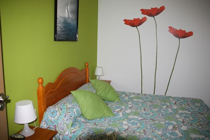 Room 4 of 26