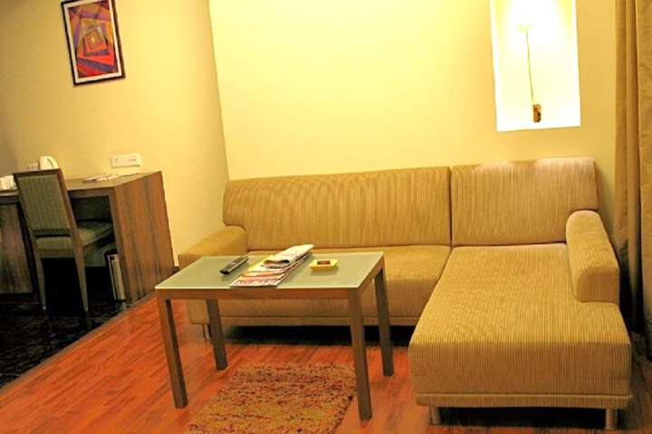 Room 22 of 51