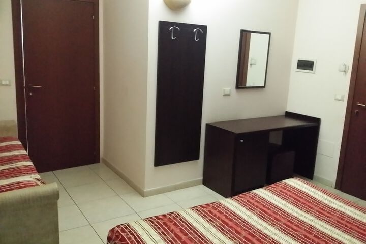 Room 20 of 63