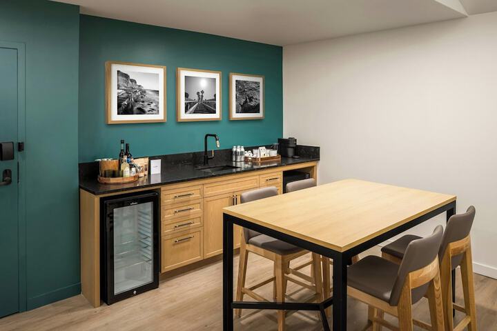 Private kitchenette