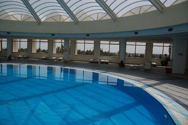 Pools & Facilities