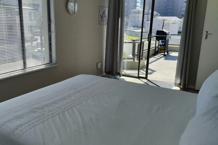 Room 2 of 14
