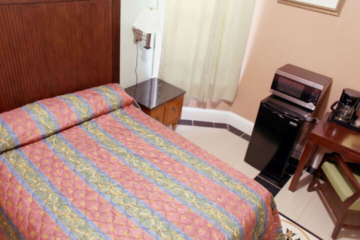 Room 8 of 53